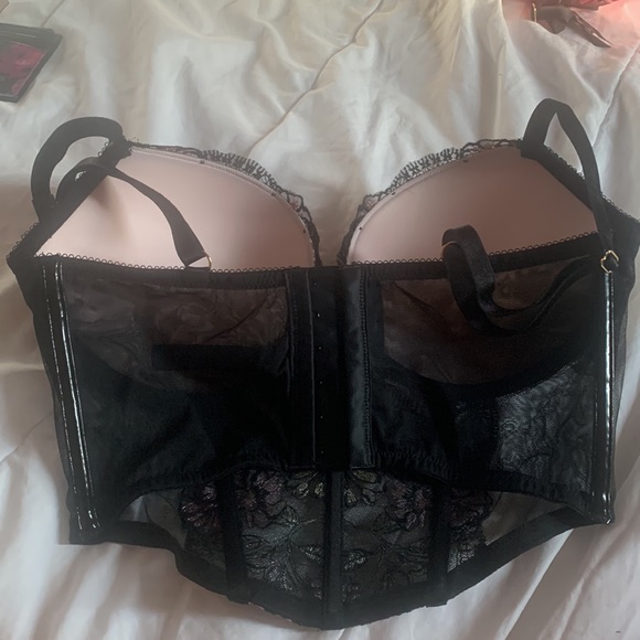 🌸Brand New Victoria Secret Corset🌸 - Picture 2 of 2